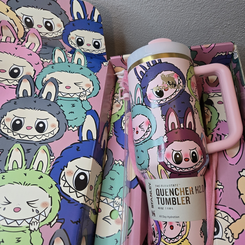 Labubu Quencher H2.0 Tumbler Cup with Cute Labubu Character Design